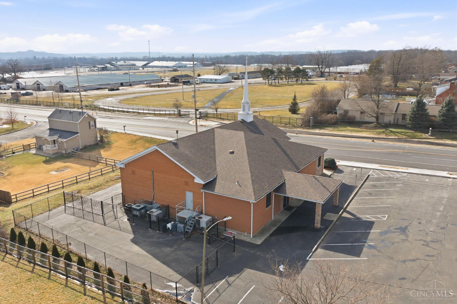 810 N Broadway Street