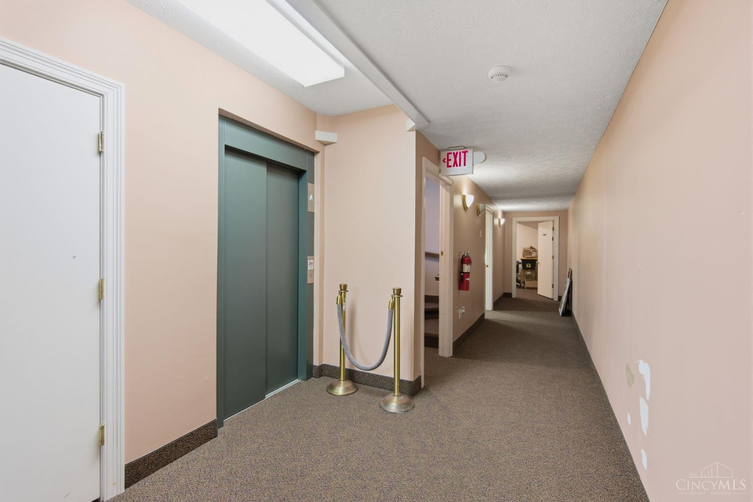 810 N Broadway Street