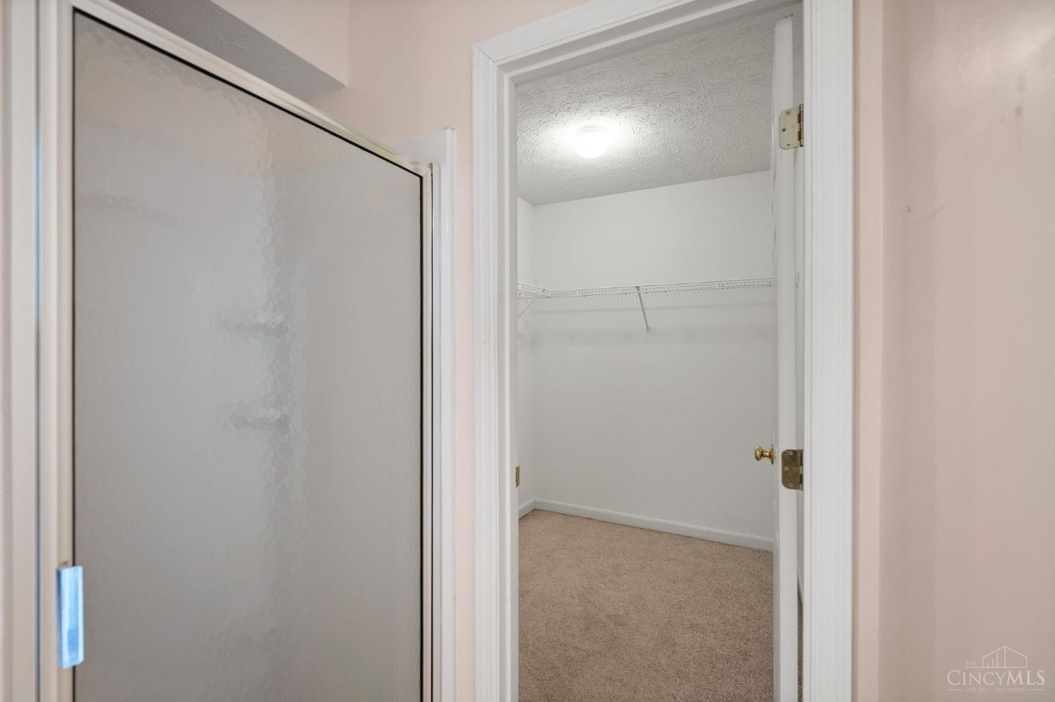 854 Round Hill Court