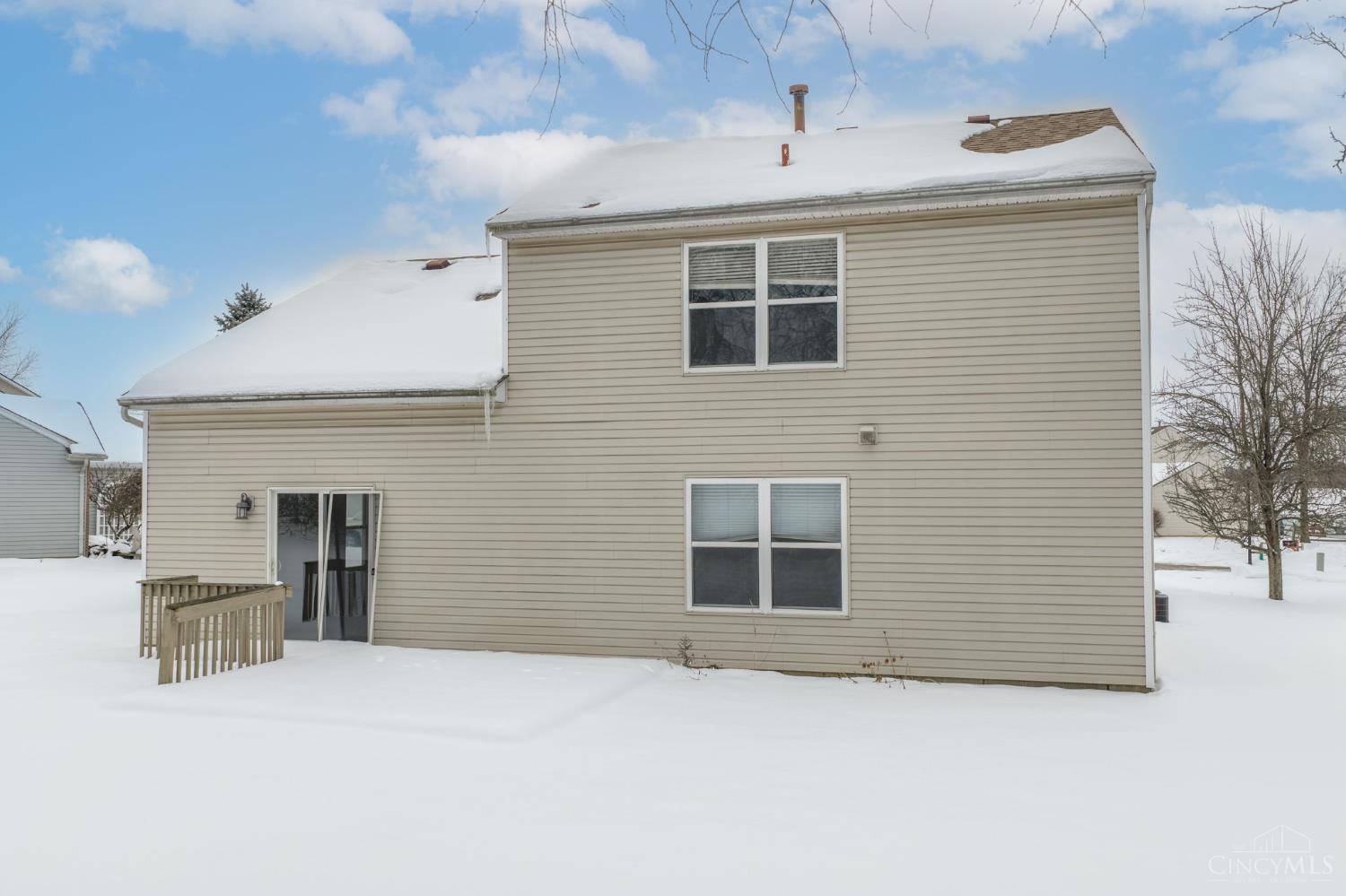 854 Round Hill Court