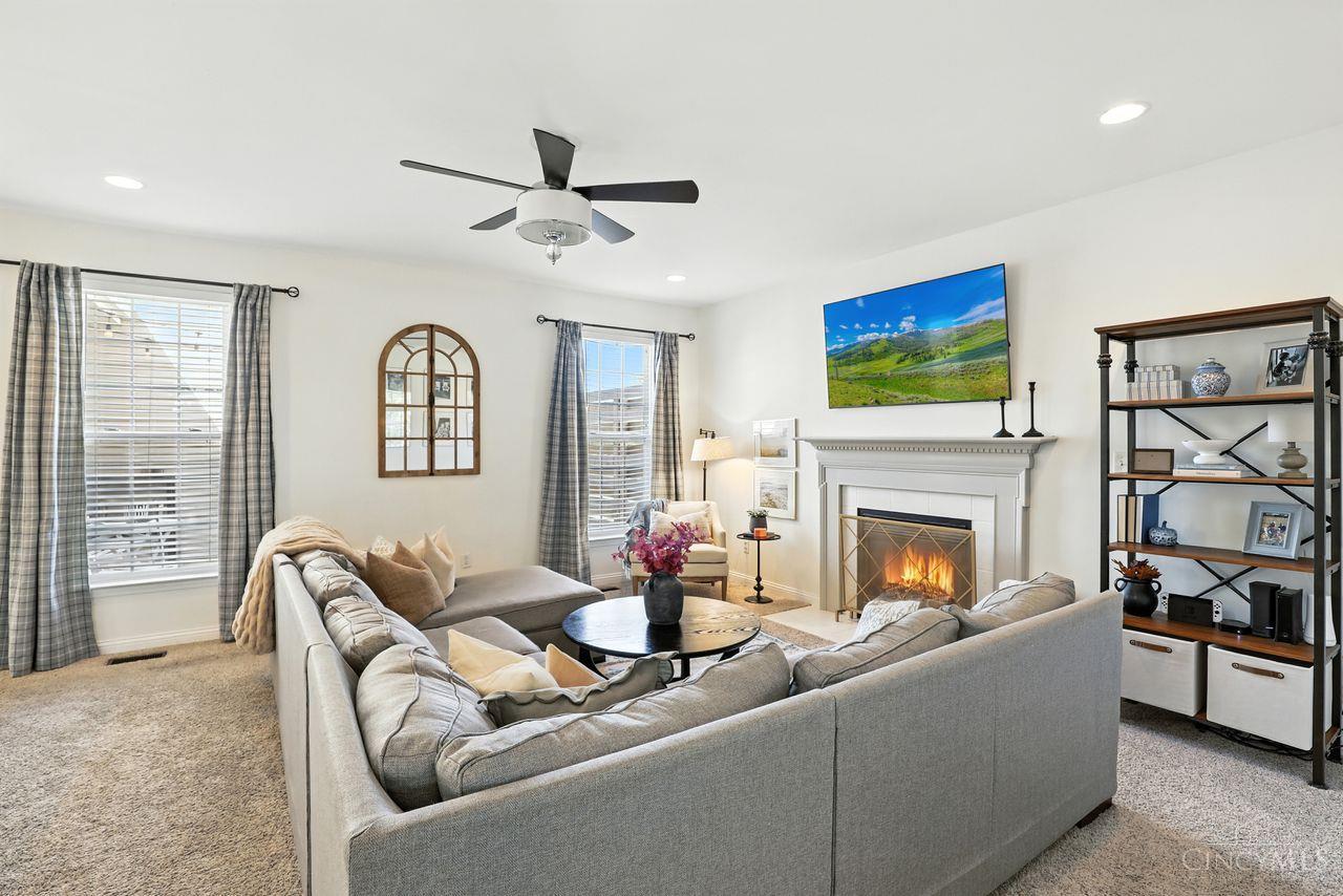 1273 Weathervane Way