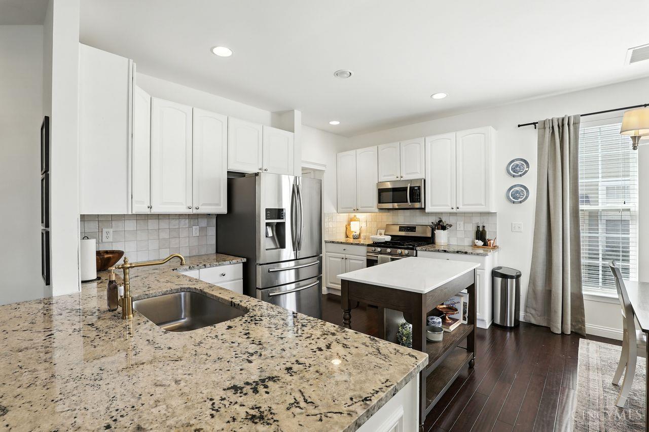 1273 Weathervane Way