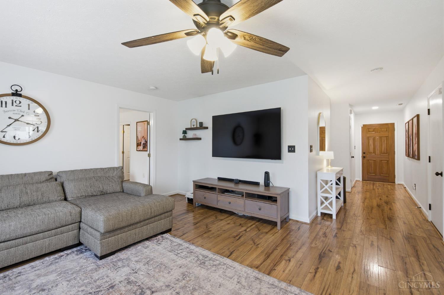 1194 Bugle Bluff Court