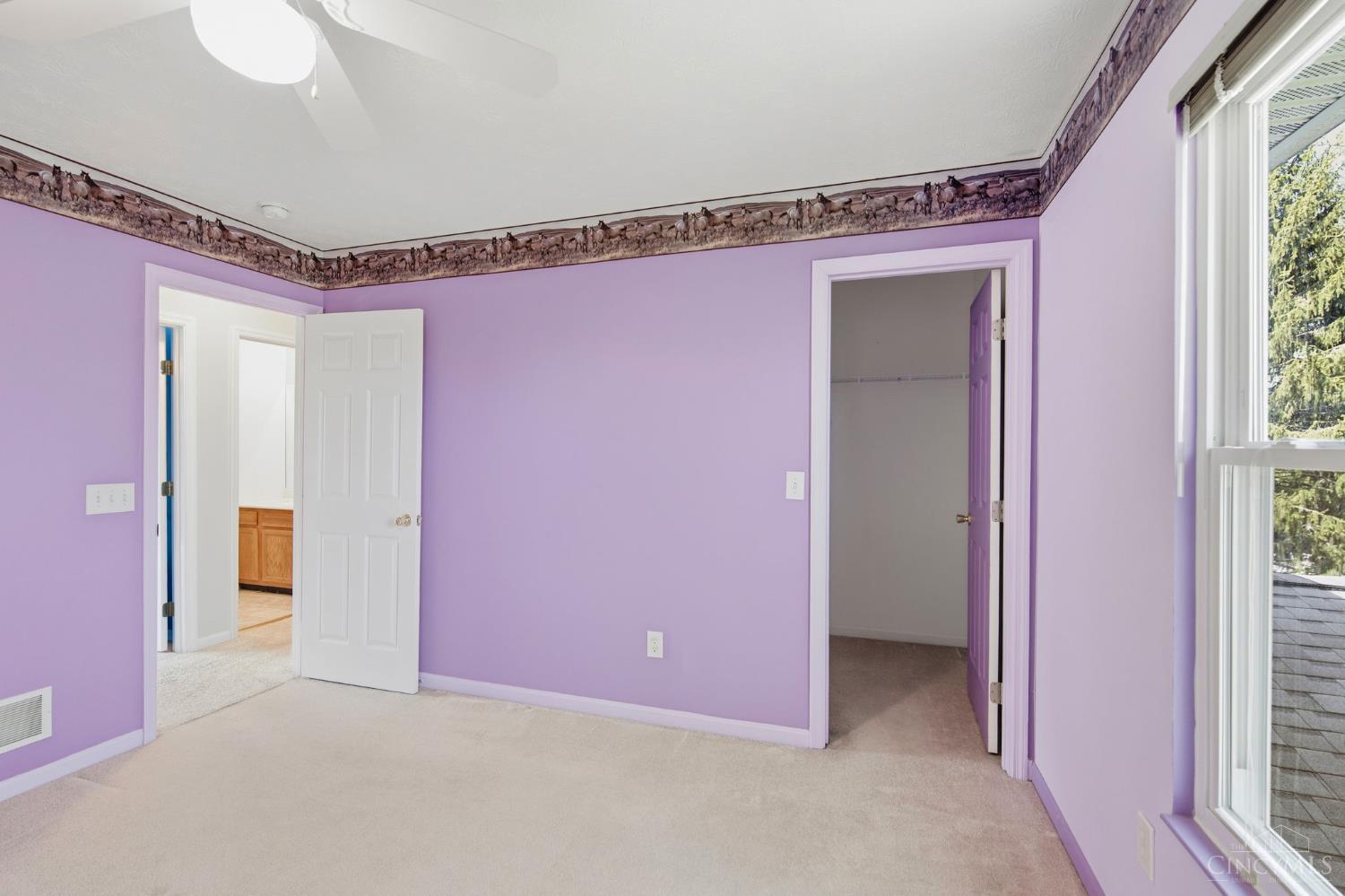 8080 Kings Court