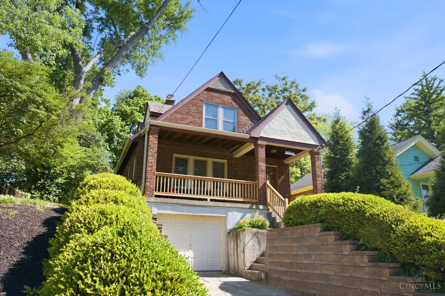 3024 Mapleleaf Avenue