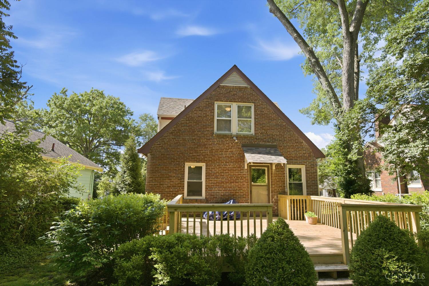 3024 Mapleleaf Avenue