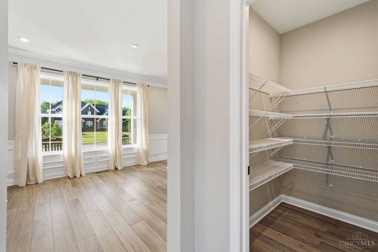 5433 Birch View Drive