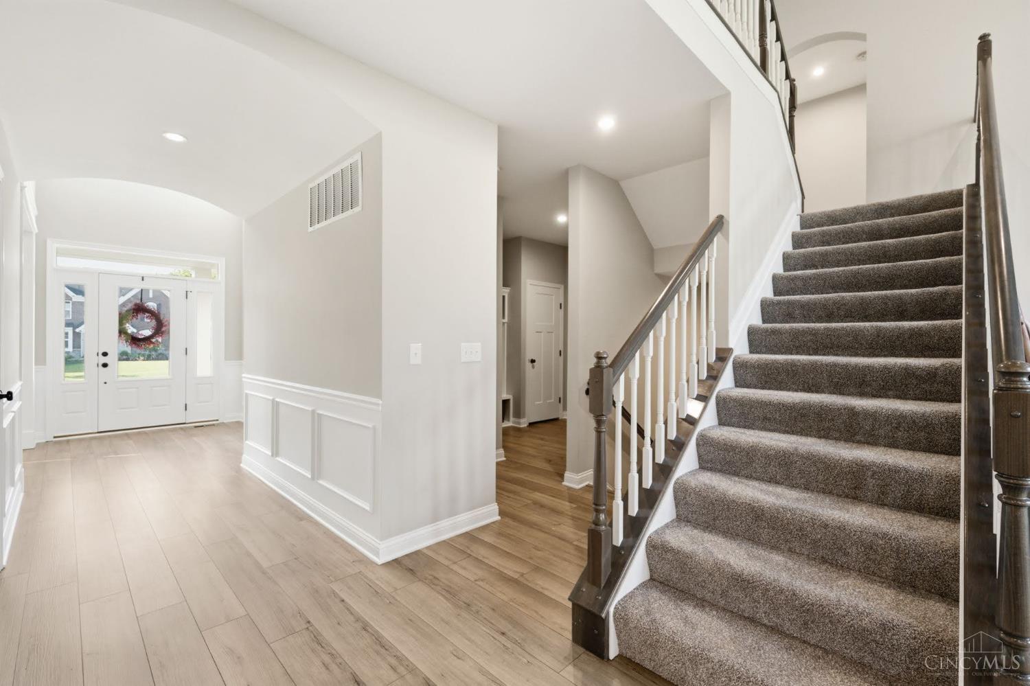5433 Birch View Drive