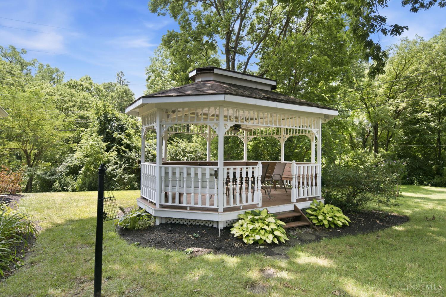 3 Stillwell Place Unit: 2.5