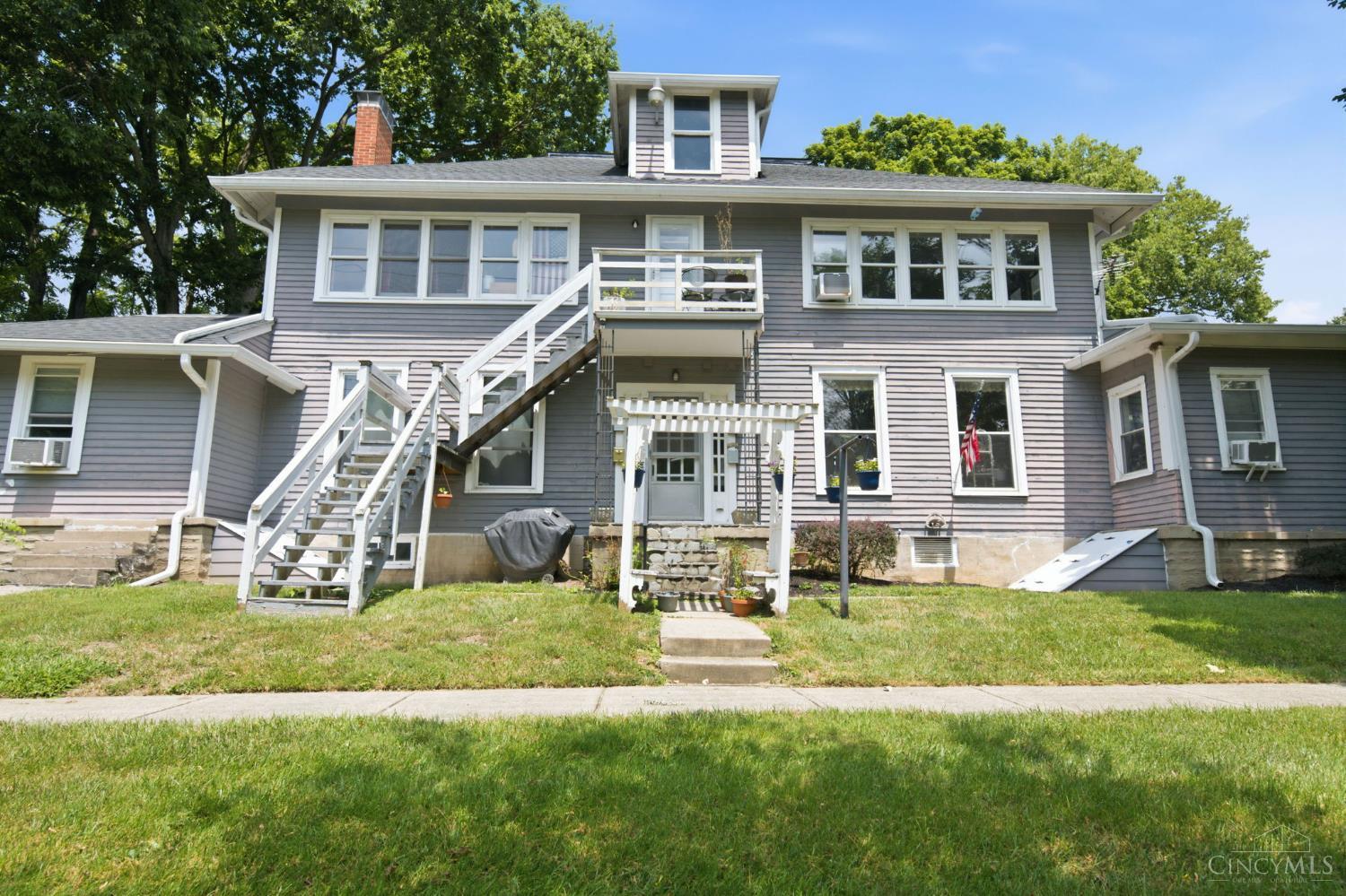 3 Stillwell Place Unit: 2.5