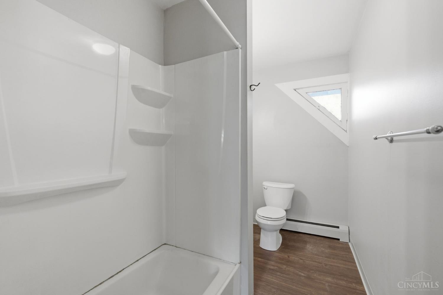 3 Stillwell Place Unit: 2.5