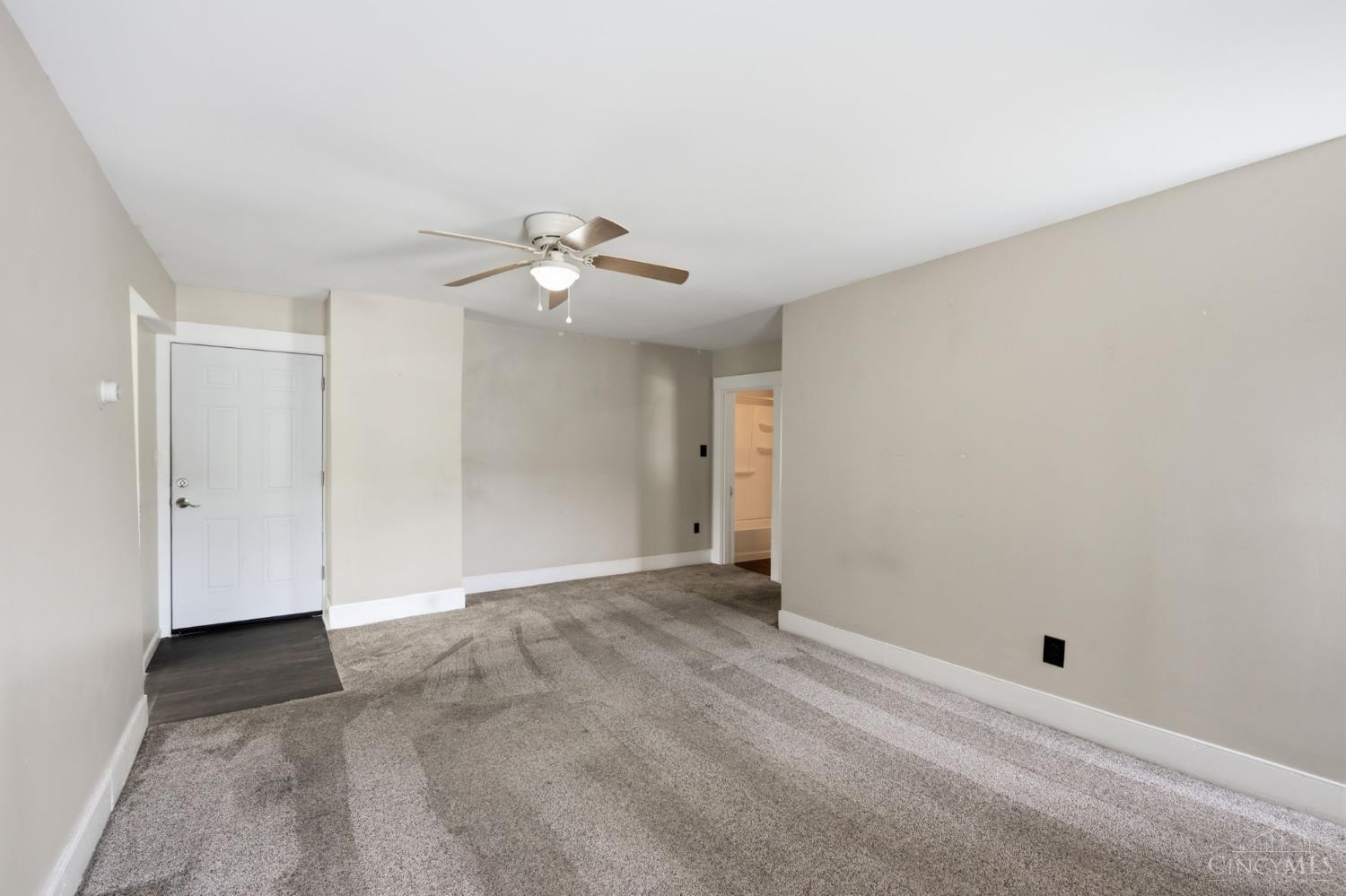 3 Stillwell Place Unit: 2.5