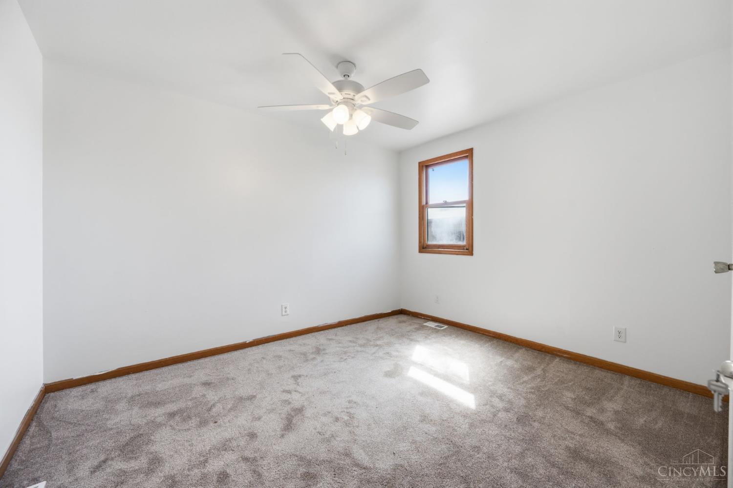 10 N Cherry Street