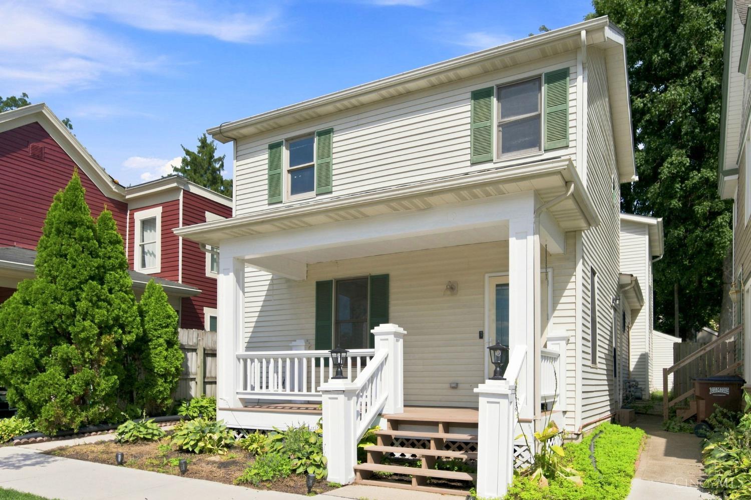 10 N Cherry Street