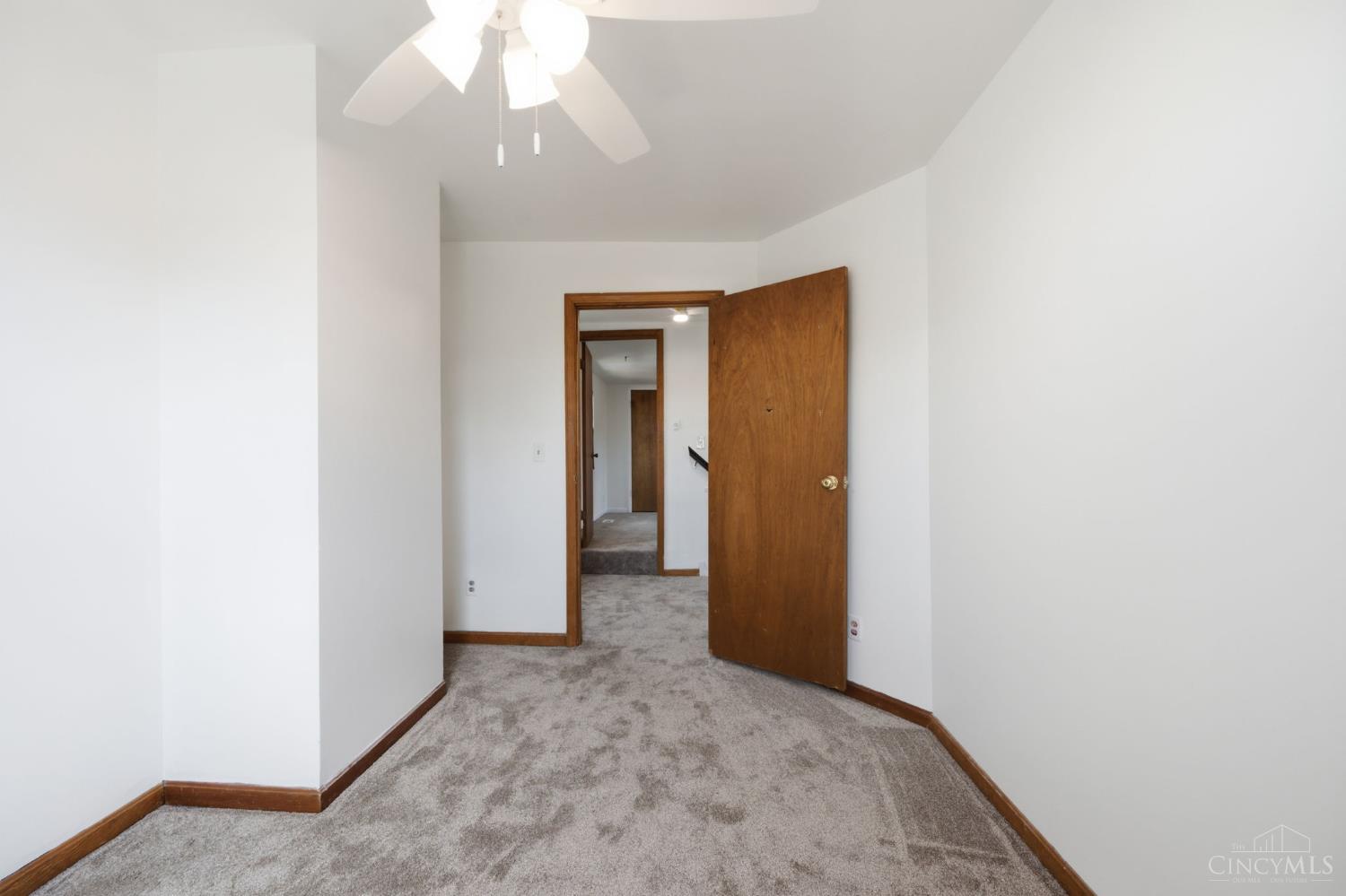 10 N Cherry Street
