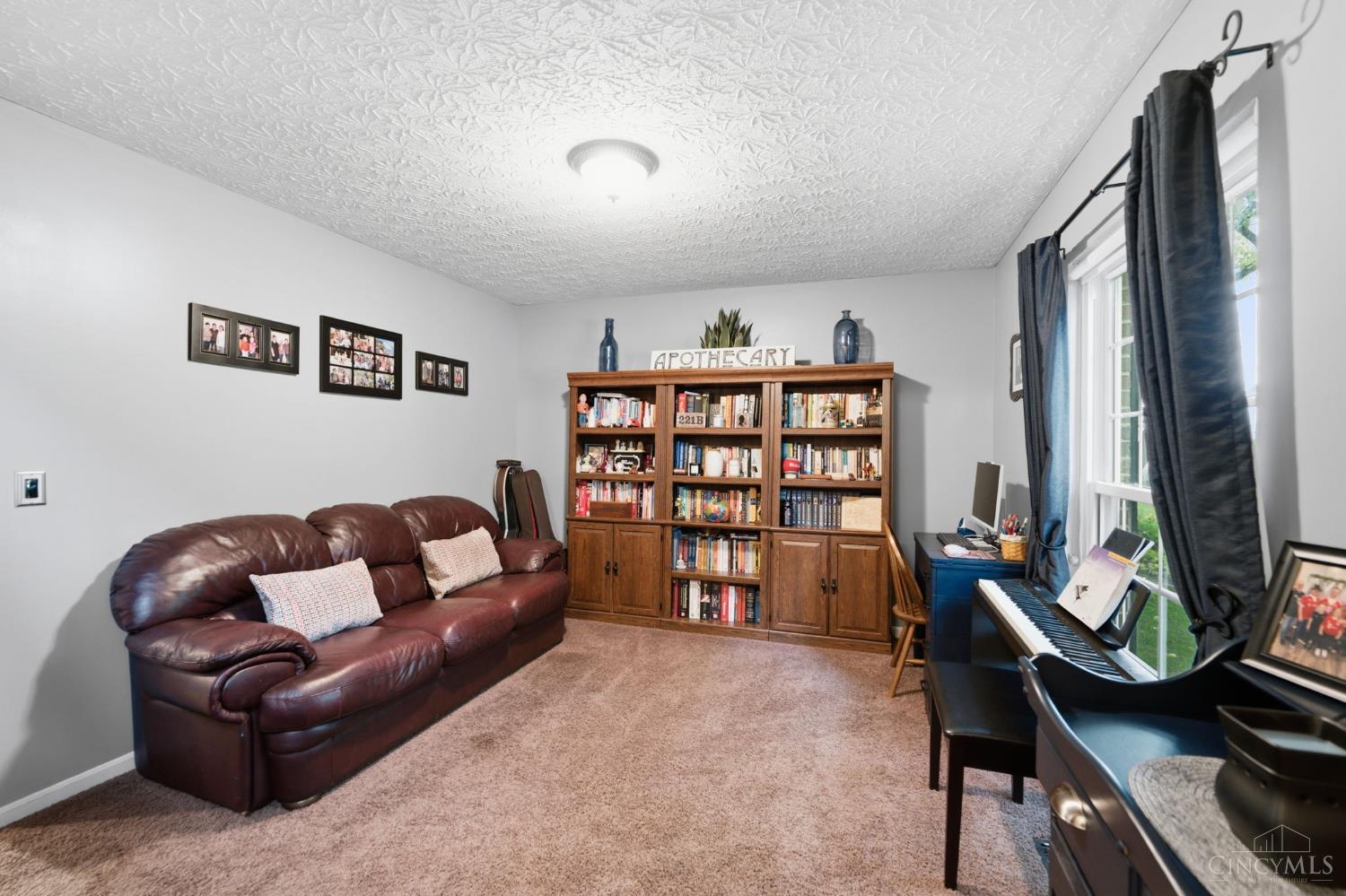 927 Grandstone Court