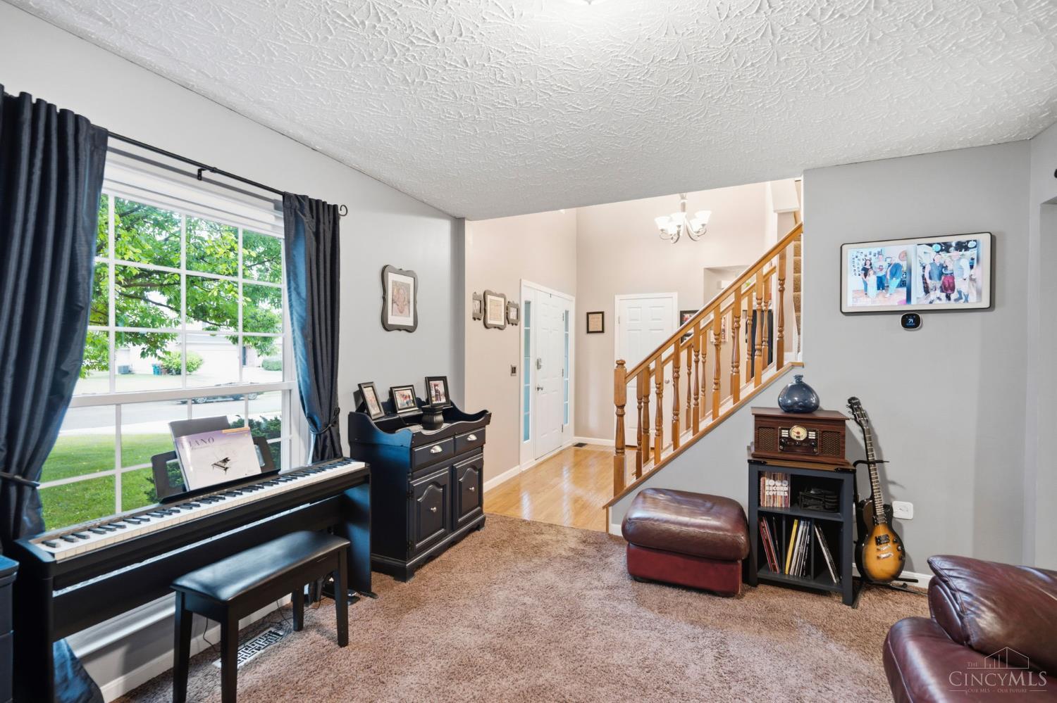 927 Grandstone Court