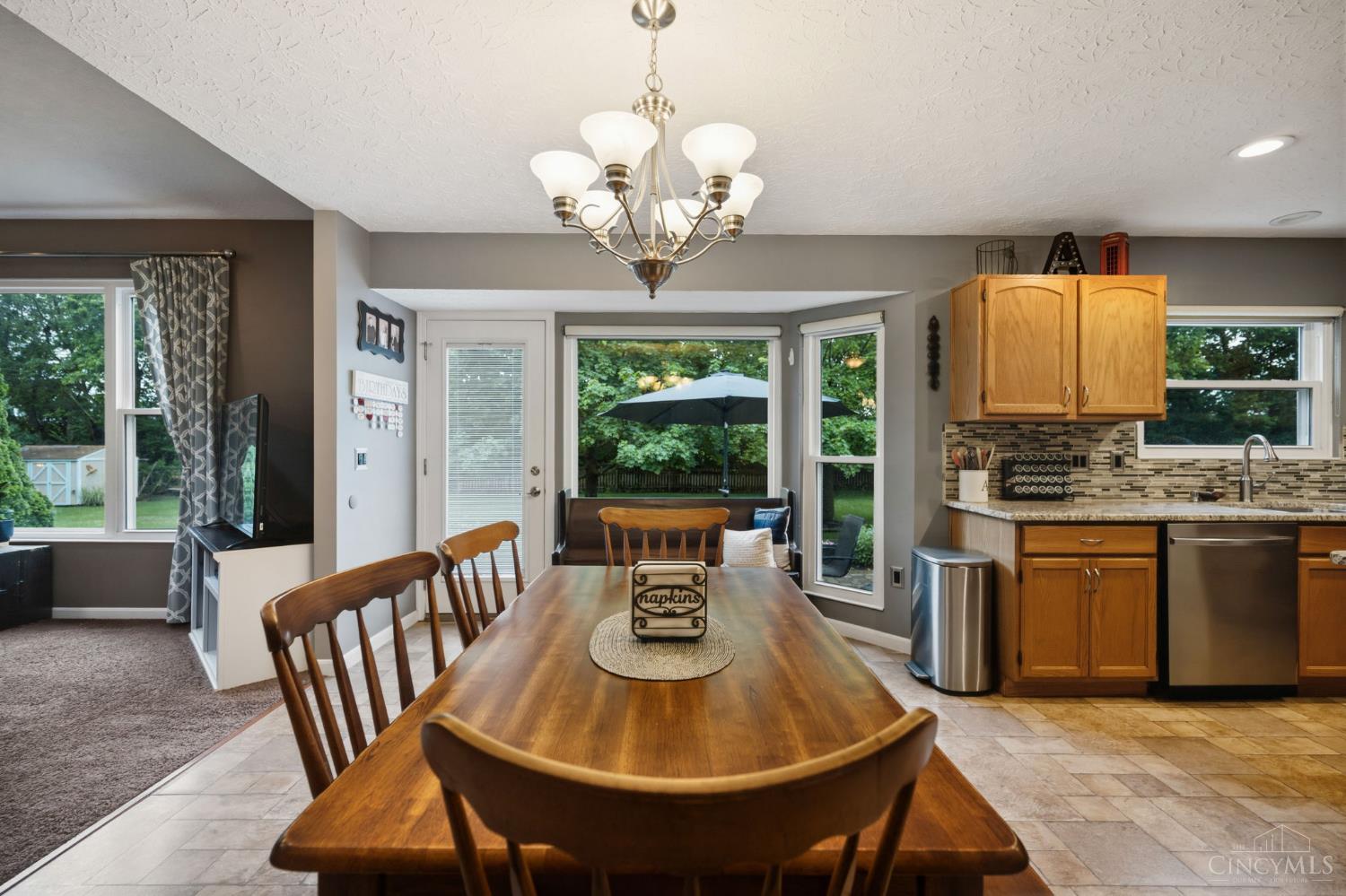 927 Grandstone Court