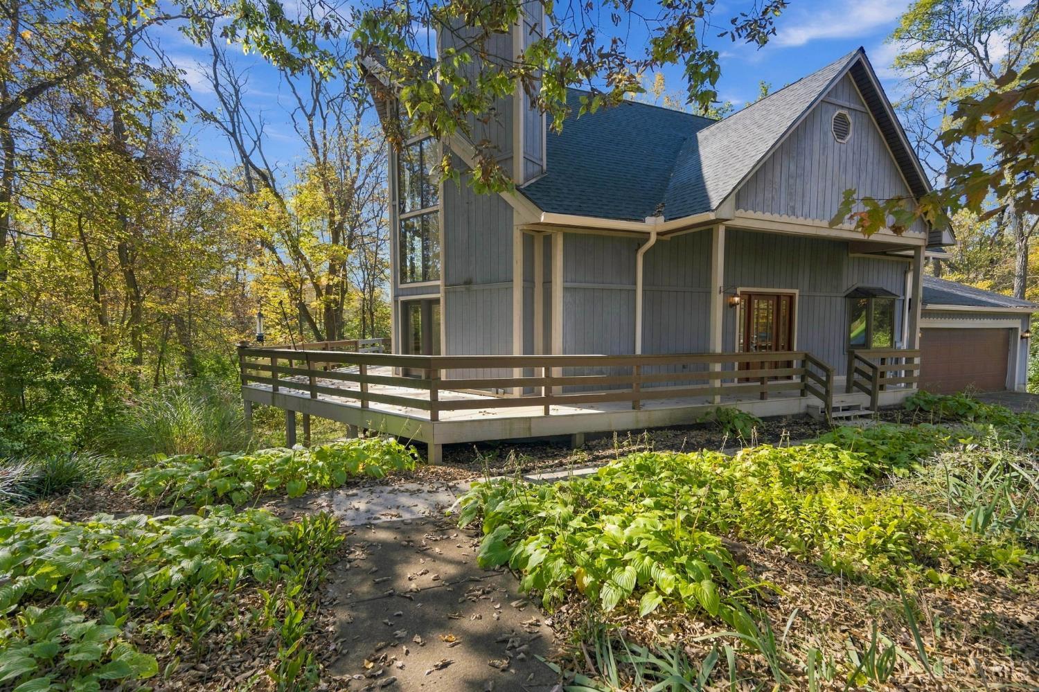 4725 Dewey Drive