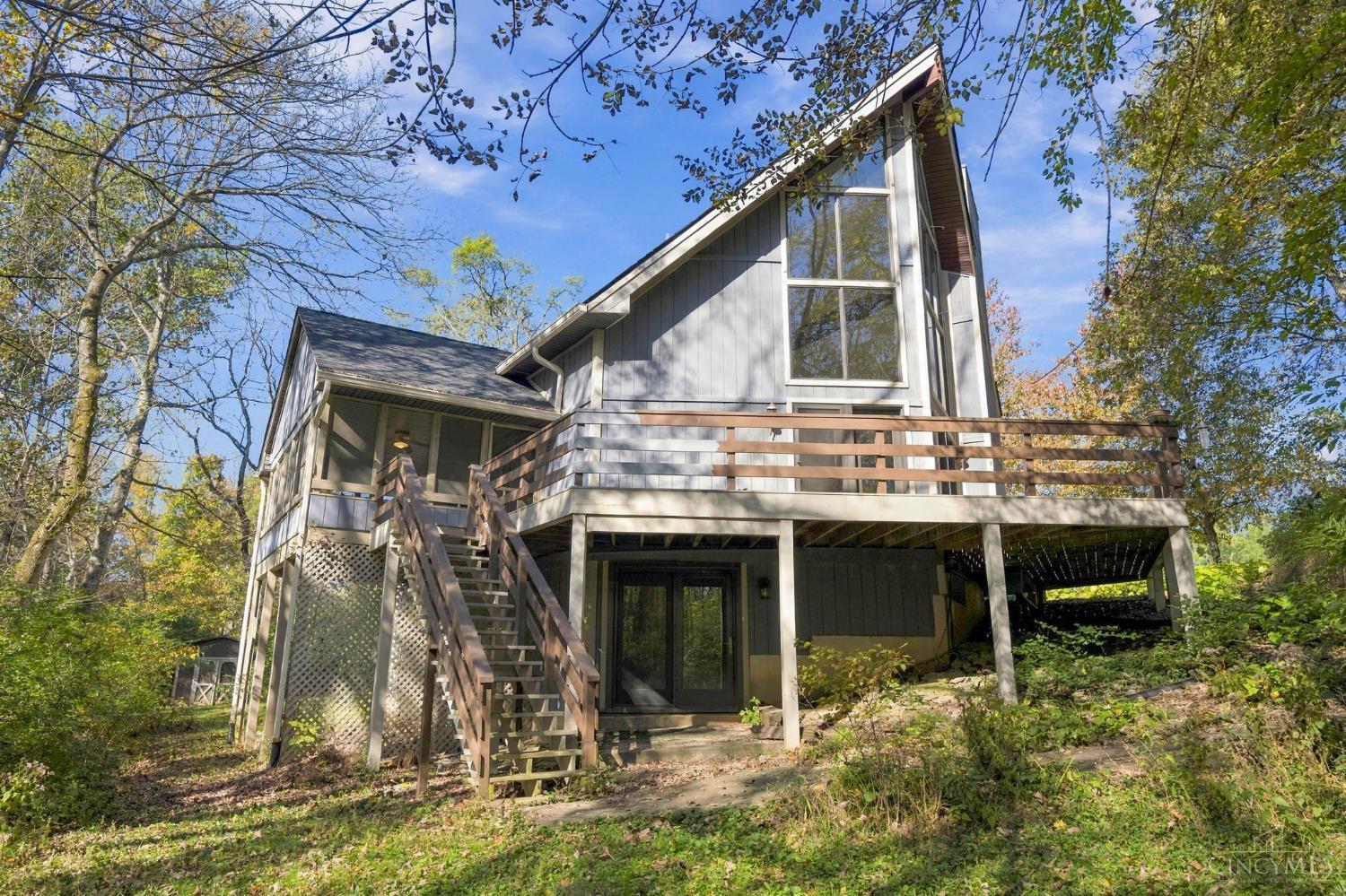 4725 Dewey Drive