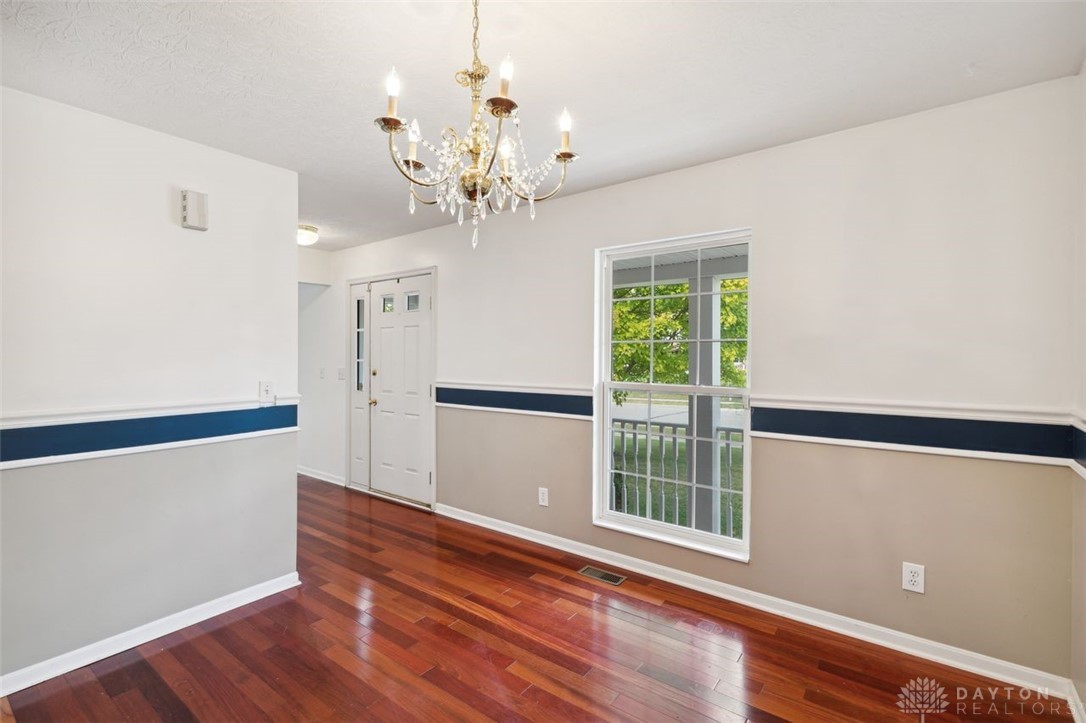 405 Lawndale Court