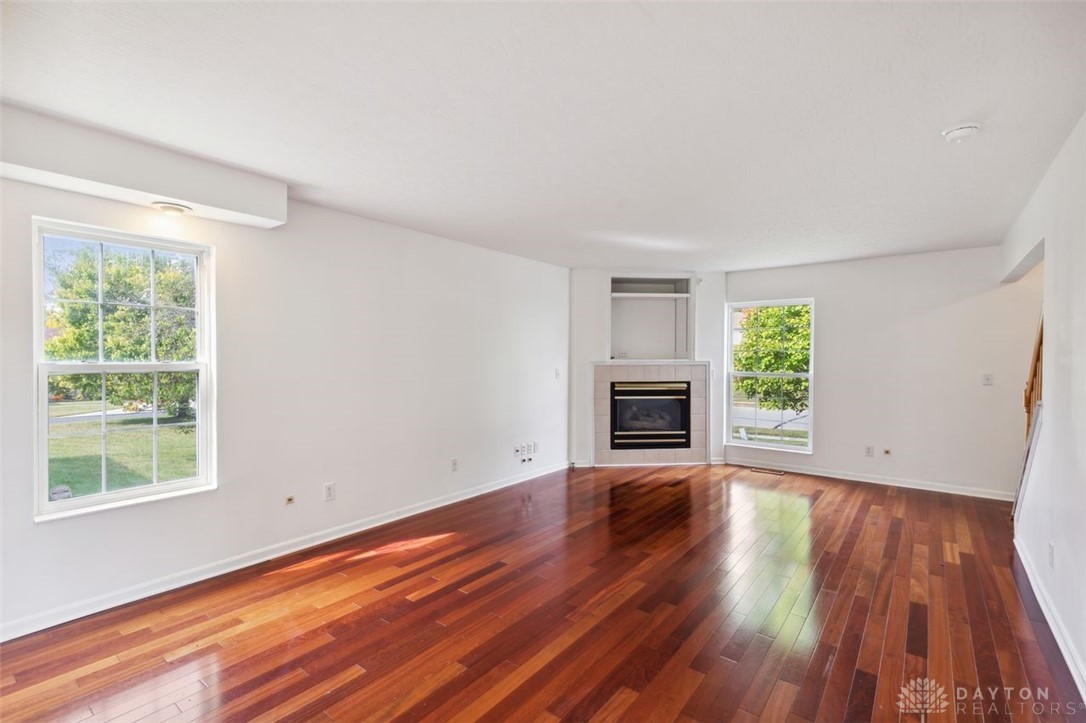 405 Lawndale Court
