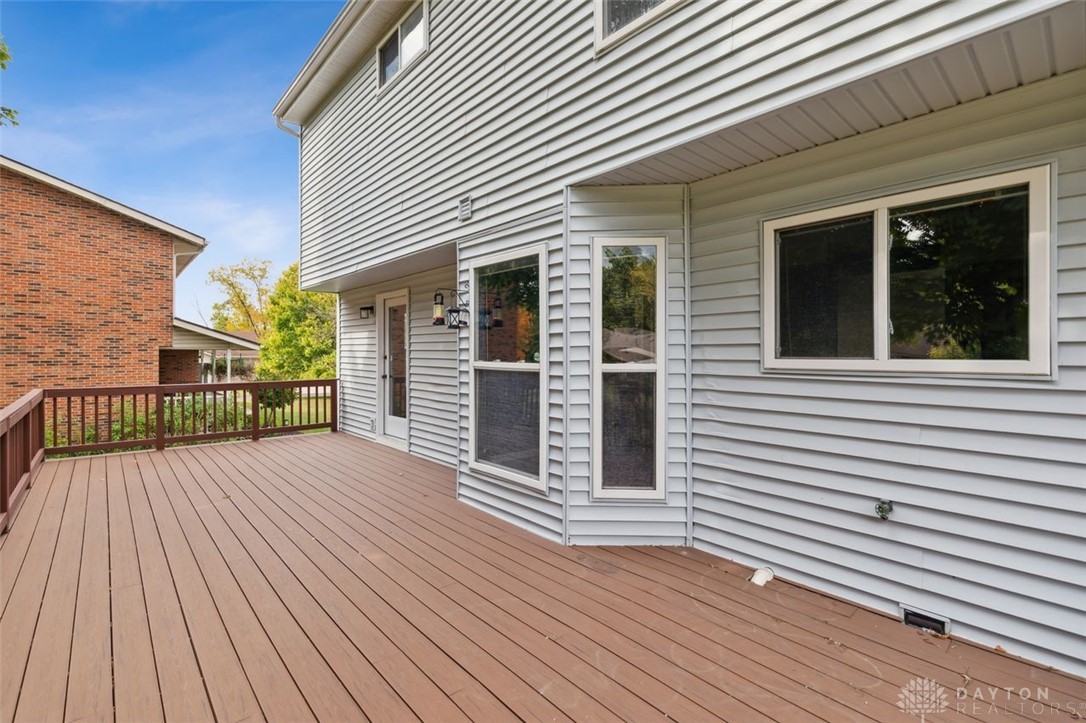 405 Lawndale Court