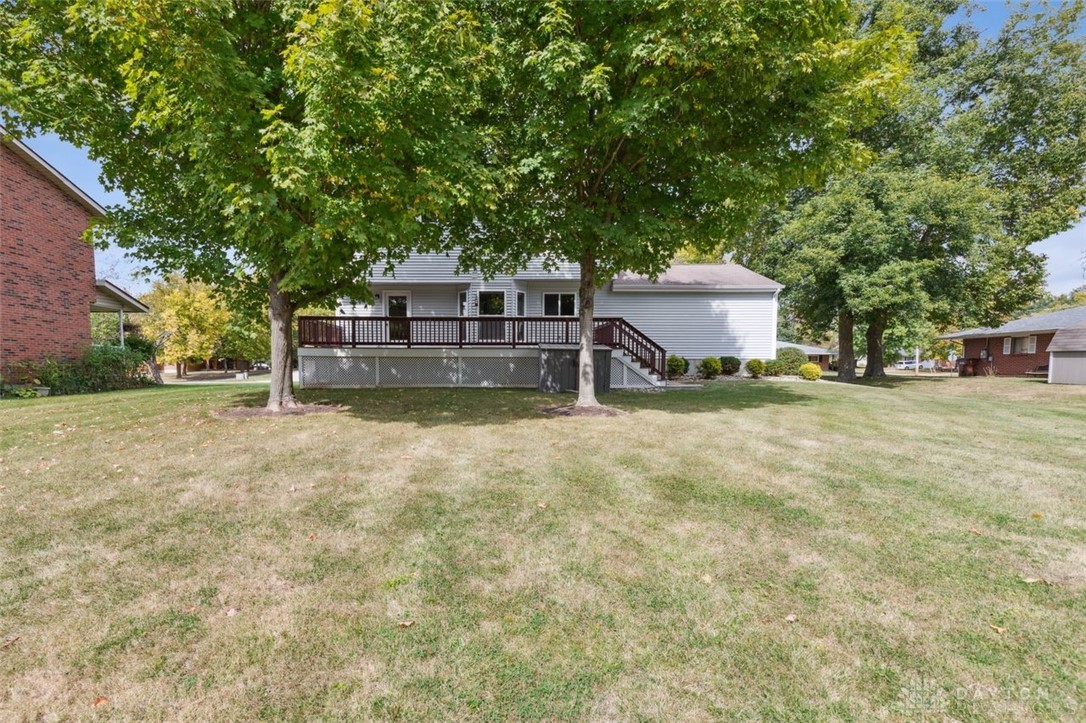 405 Lawndale Court