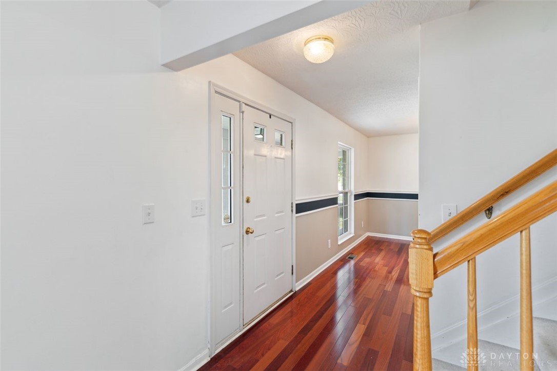 405 Lawndale Court
