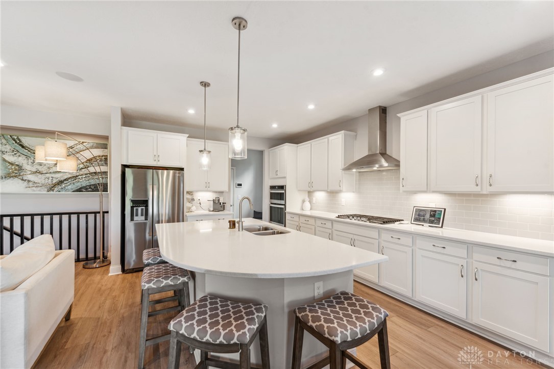 1160 Golf Club Drive