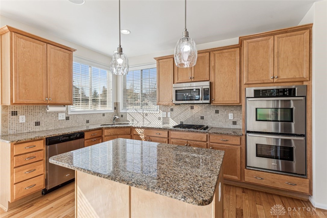 113 Olde Stone Court