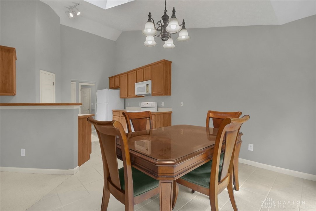 990 Winterwood Court