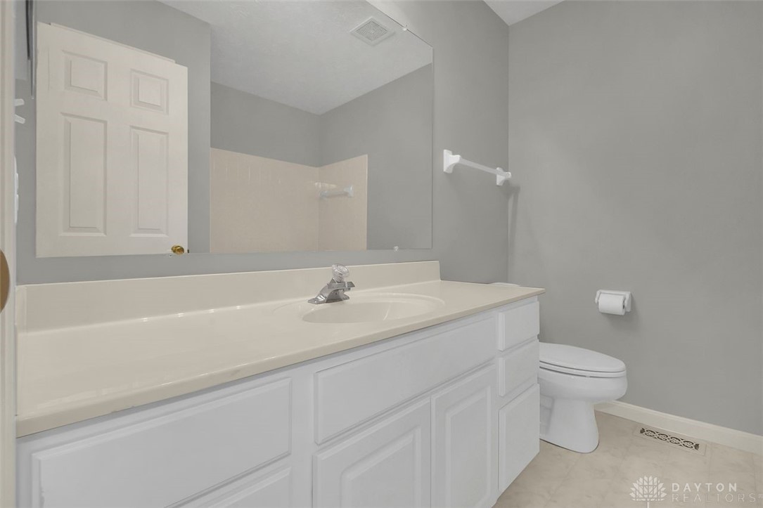 990 Winterwood Court