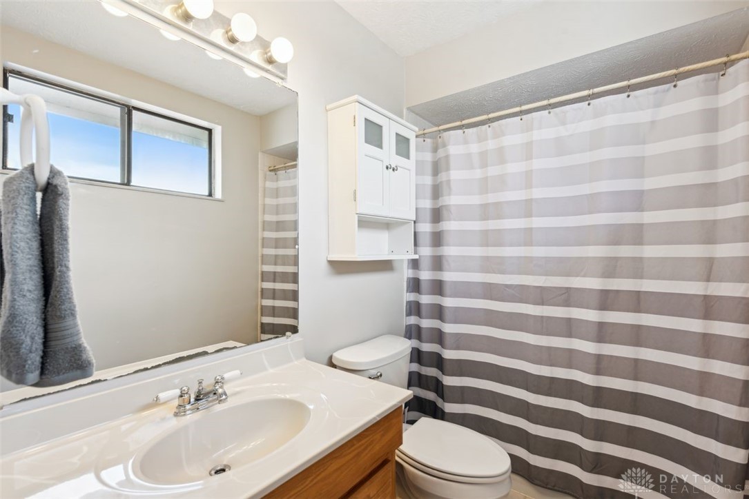 129 Cook Road B