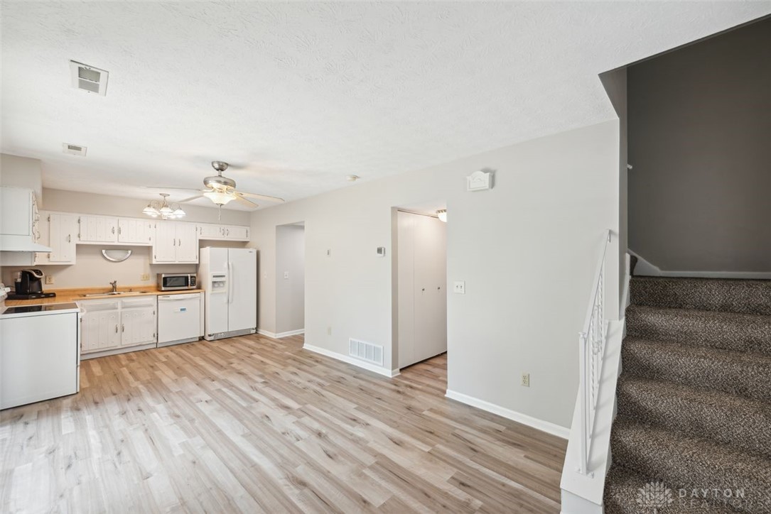 129 Cook Road B