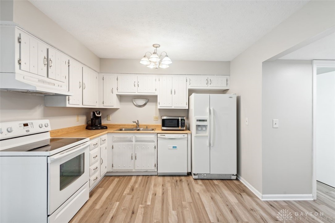 129 Cook Road B
