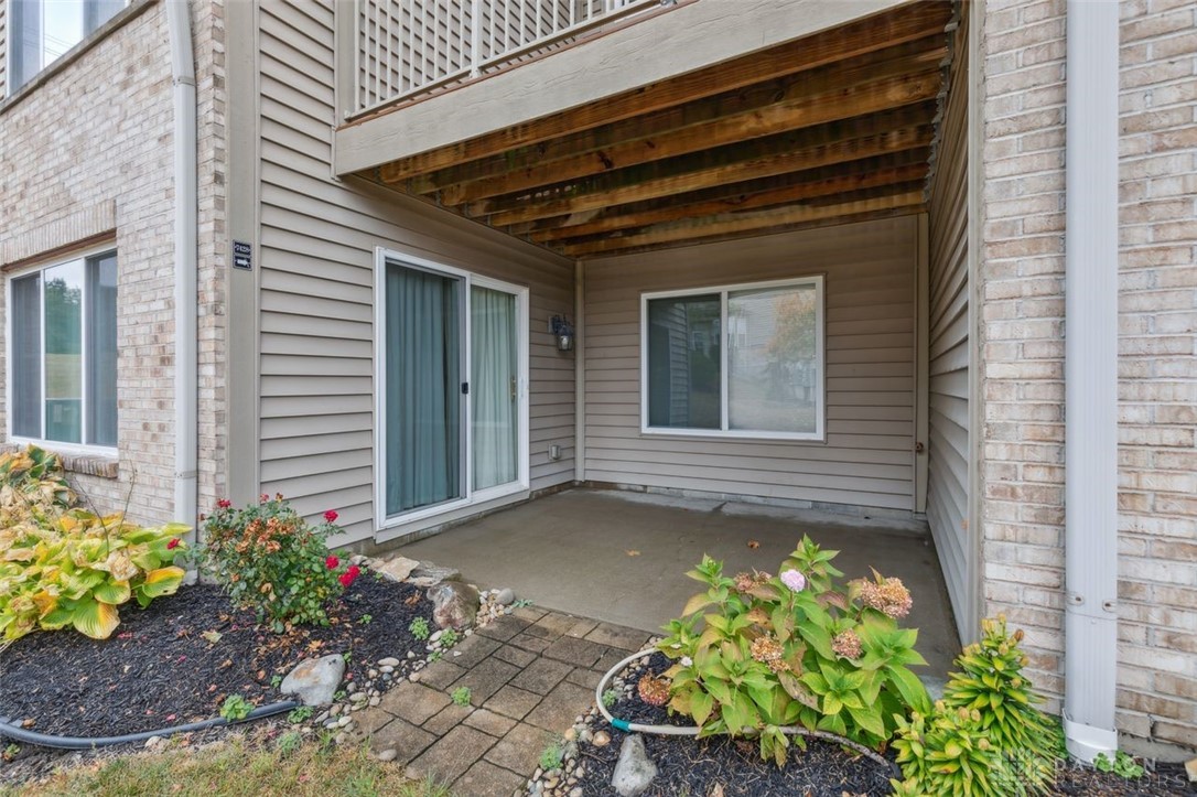 7428 Red Oak Court