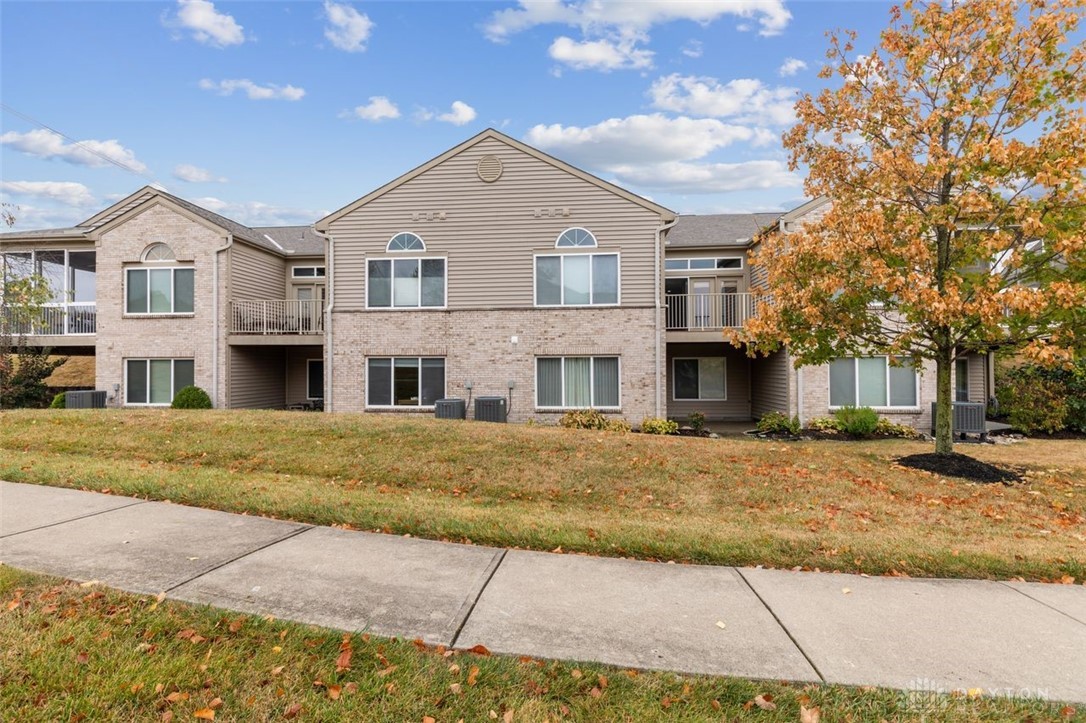 7428 Red Oak Court