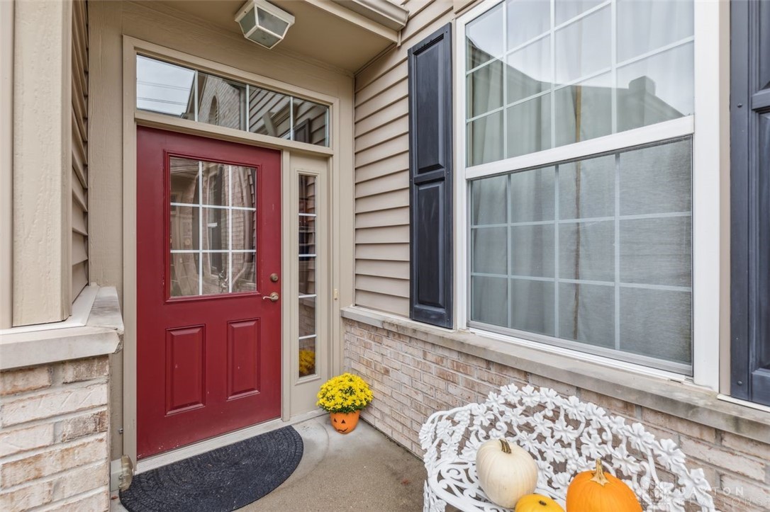 7428 Red Oak Court