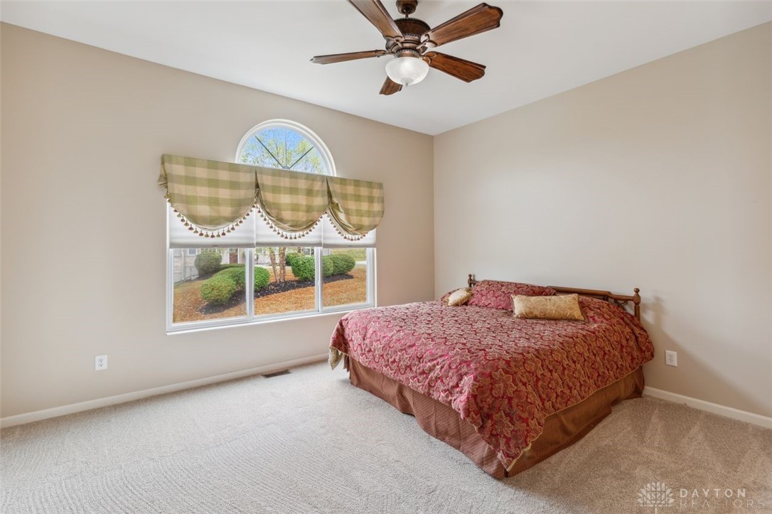 7428 Red Oak Court