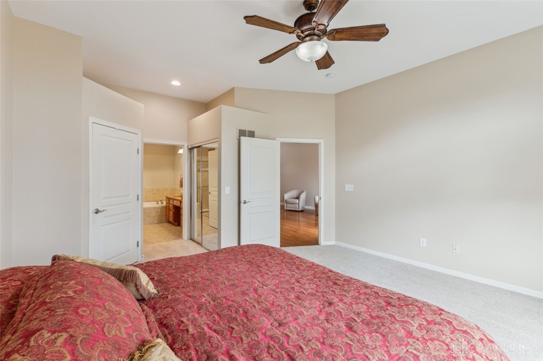 7428 Red Oak Court