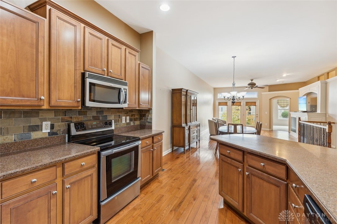 7428 Red Oak Court
