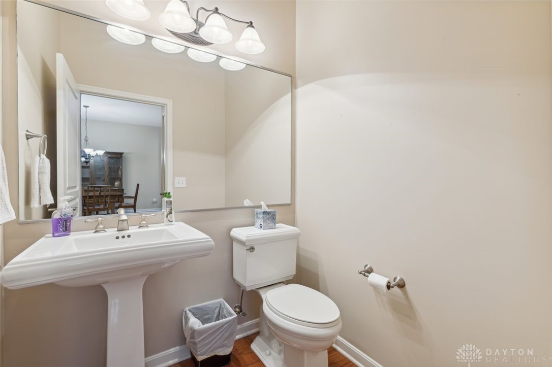7428 Red Oak Court