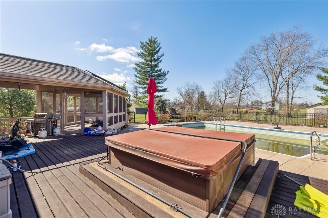 21 W Hatt Swank Road