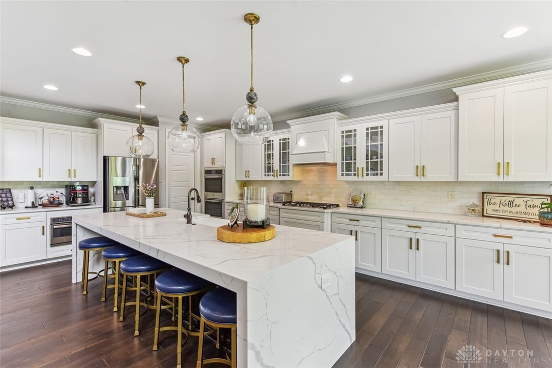 3886 Hudson Hills Lane