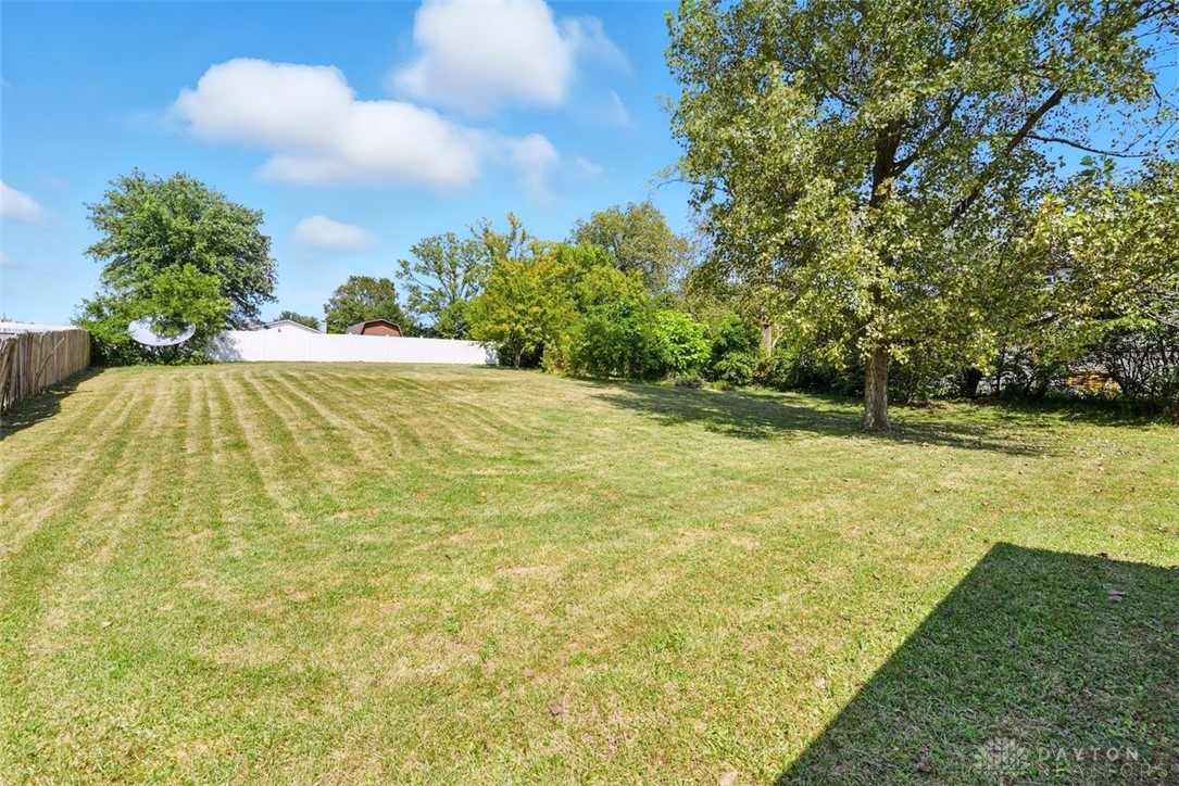 7476 W Chester Road