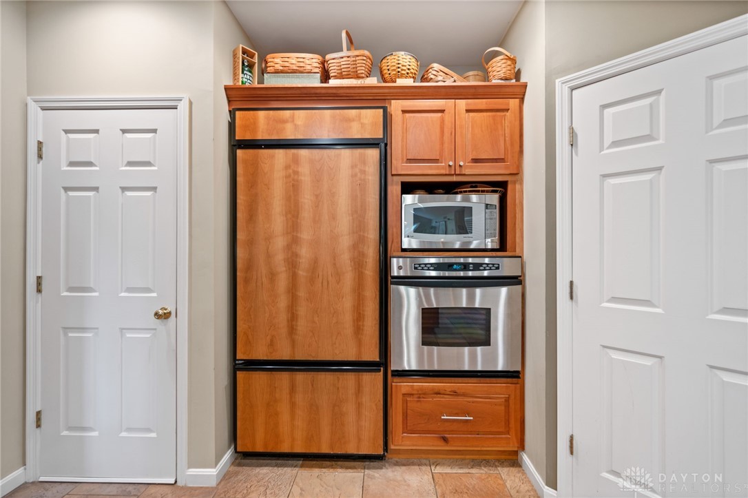 945 S Nixon Camp Road