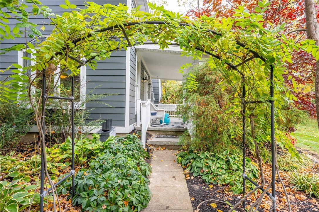 945 S Nixon Camp Road