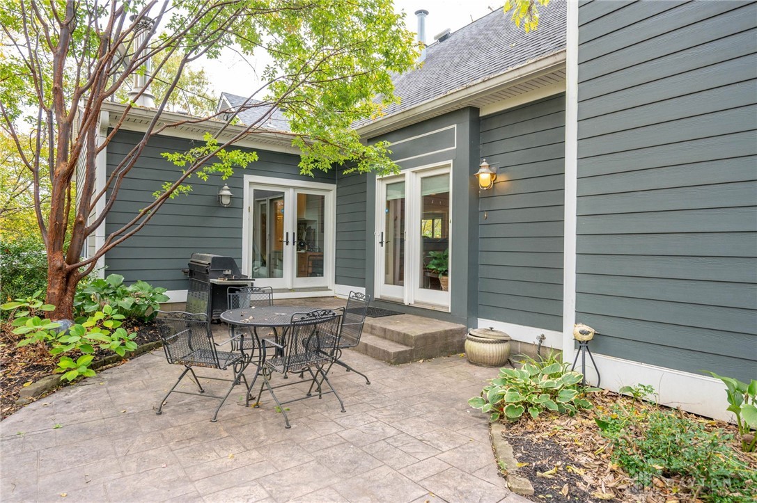 945 S Nixon Camp Road