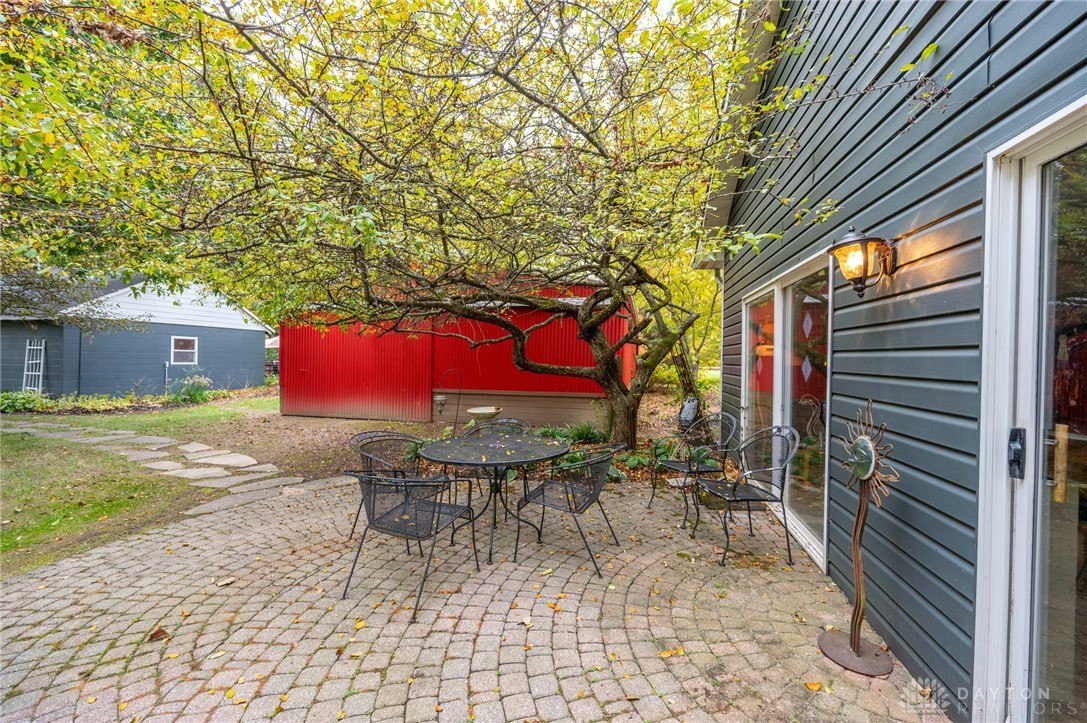 945 S Nixon Camp Road